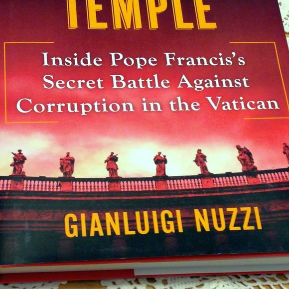 Pope Francis Battle Against Corruption, Merchants in the Temple - Picture 2 of 8